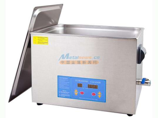 煙臺噴淋超聲波清洗機 引領汽車維修養(yǎng)護高效清潔新紀元